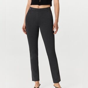 Quince Ultra Stretch Black Mid Rise Black Straight Leg TALL Length Pants Pockets